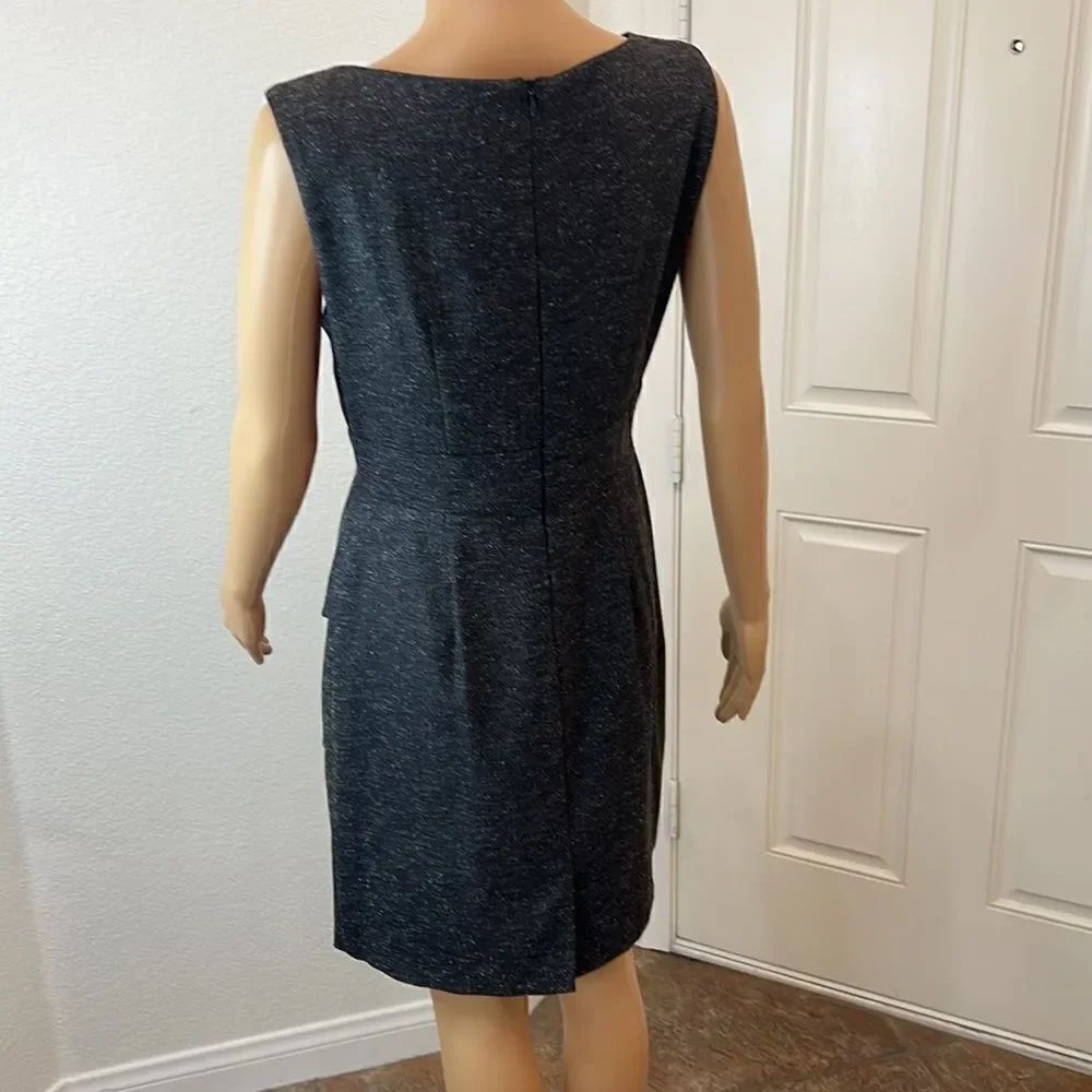Dress Barn Size 6 Dress Gray Mini Pearl Beaded Scoop Neck Sleeveless Slimming - Picture 6 of 12